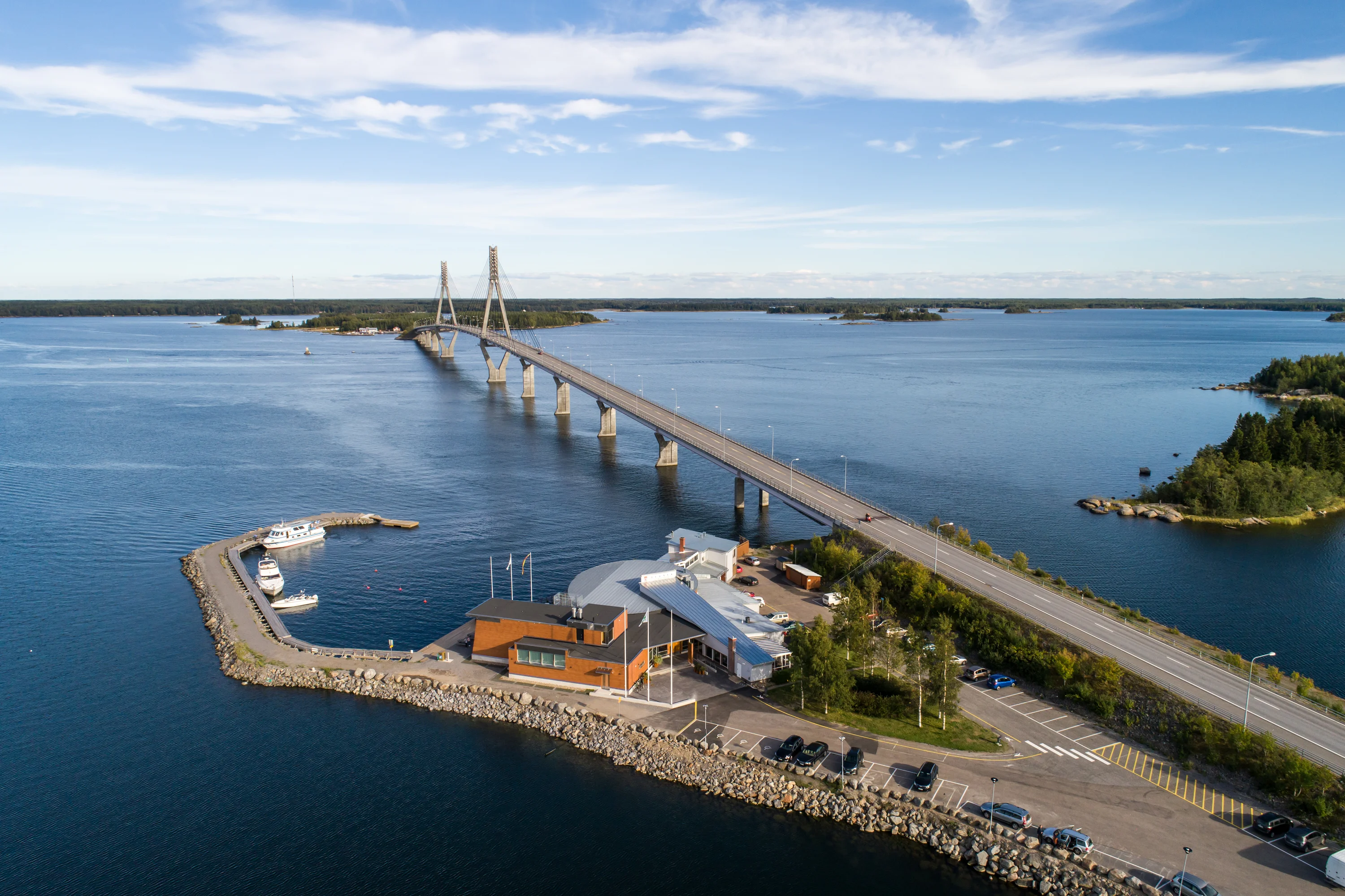 Raippaluoto bridge